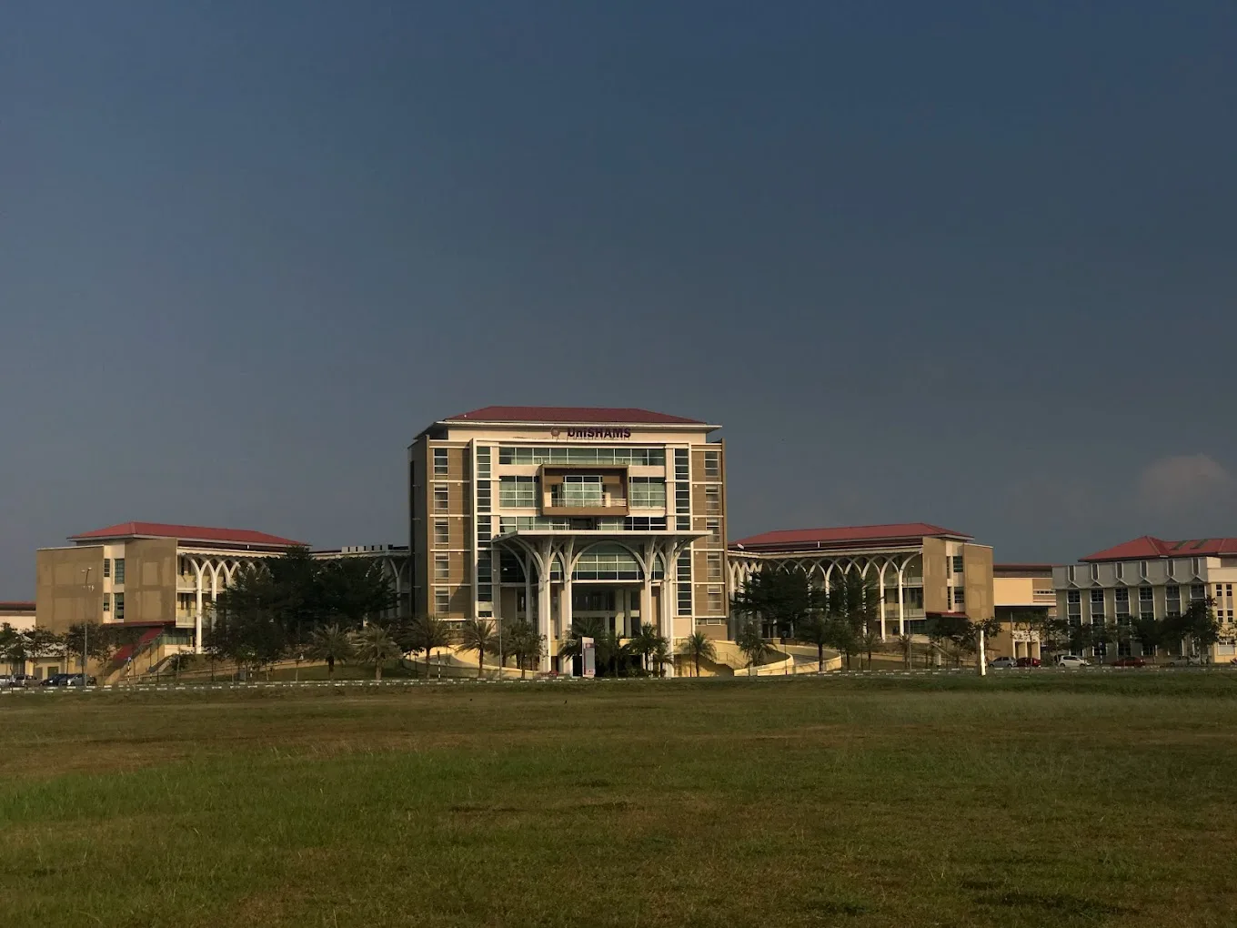Diploma In Islamic Insurance at Universiti Islam Antarabangsa Sultan Abdul Halim Mu'adzam Shah (UniSHAMS)